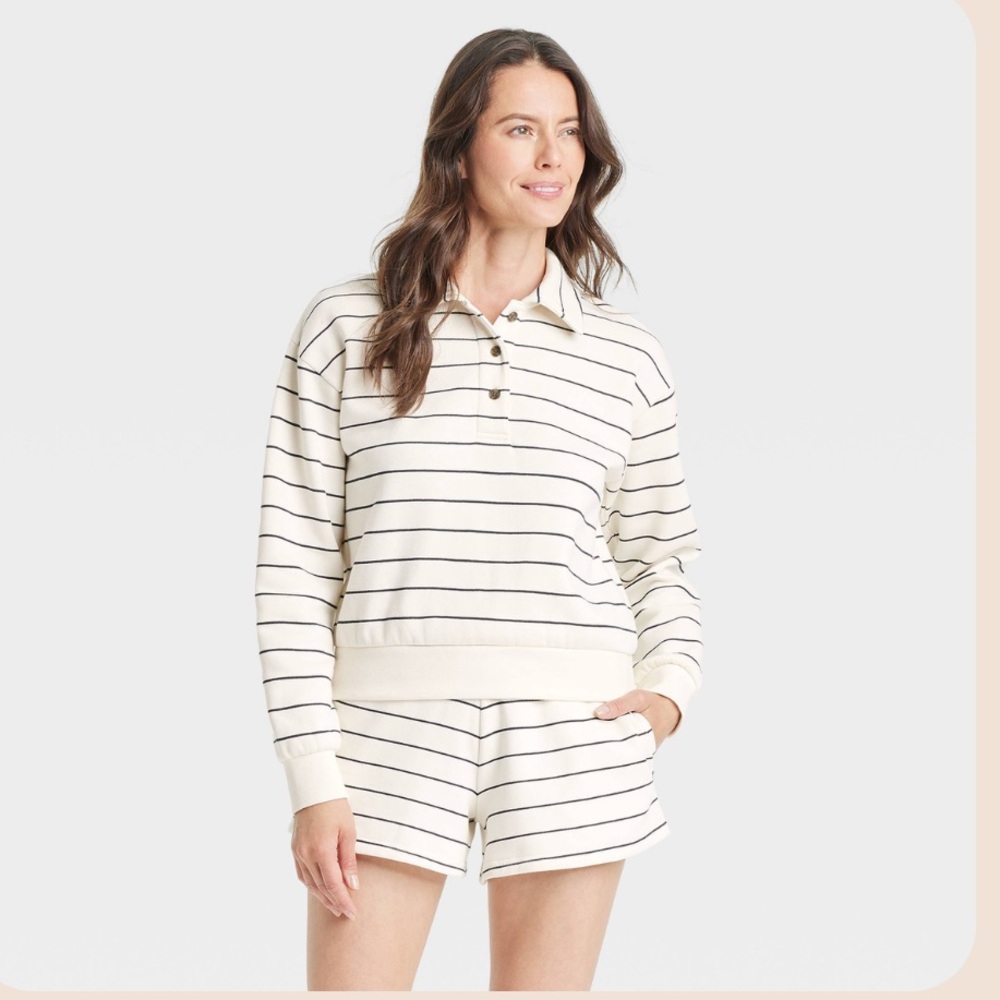 Mid-Rise Black and cream stripe Fleece Shorts - L